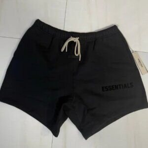 Fear of God Essentials Black Shorts – Size M